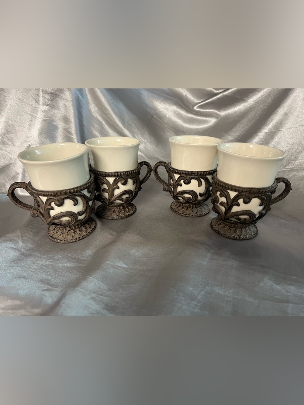 Gg collection Mugs with Metal Holders – Set of 4 Ceramic Mugs